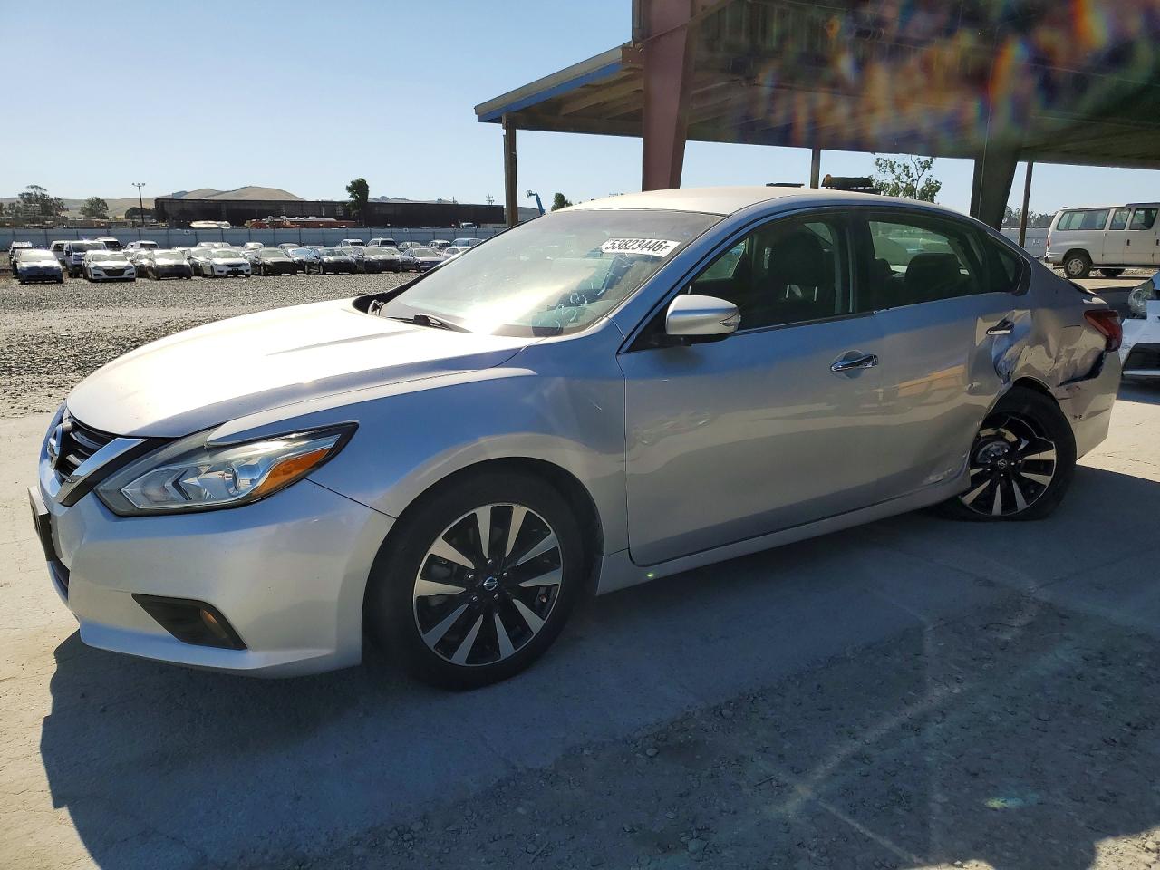 Salvage Nissan Altima Image
