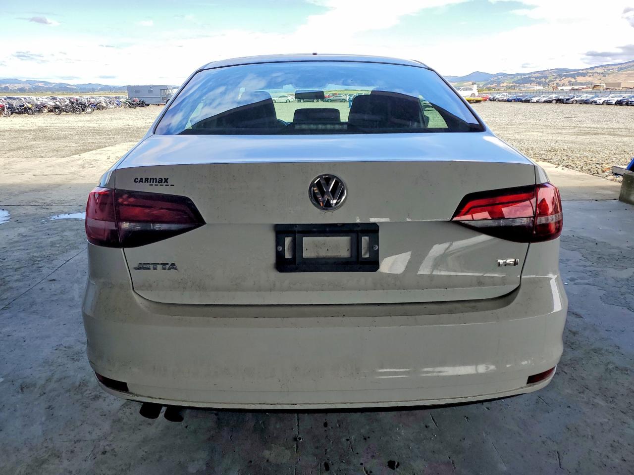 Volkswagen Jetta S