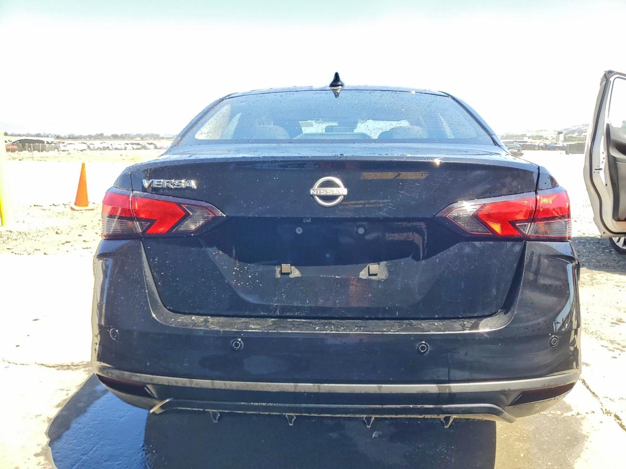Nissan Versa Sv