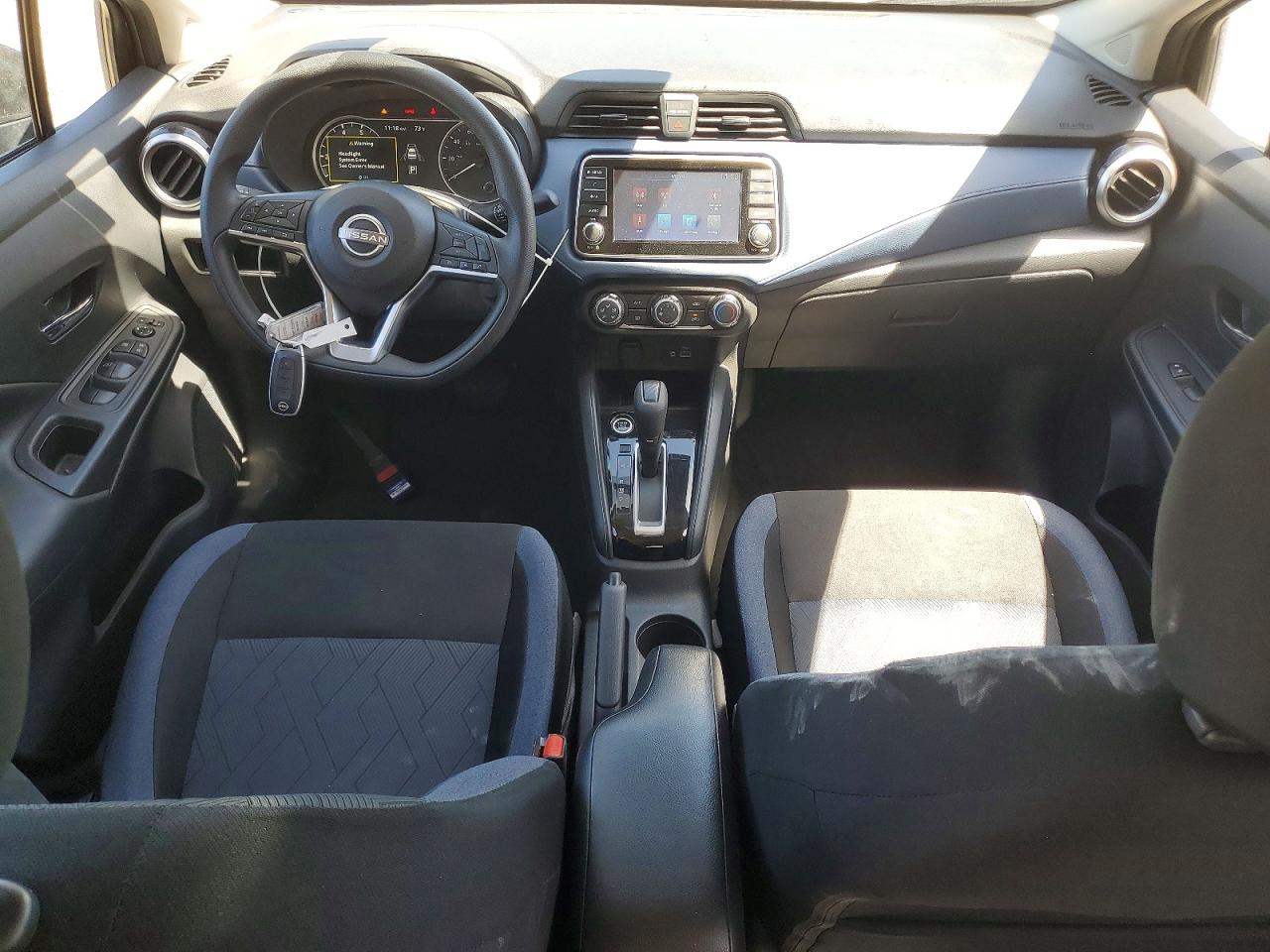 Nissan Versa Sv