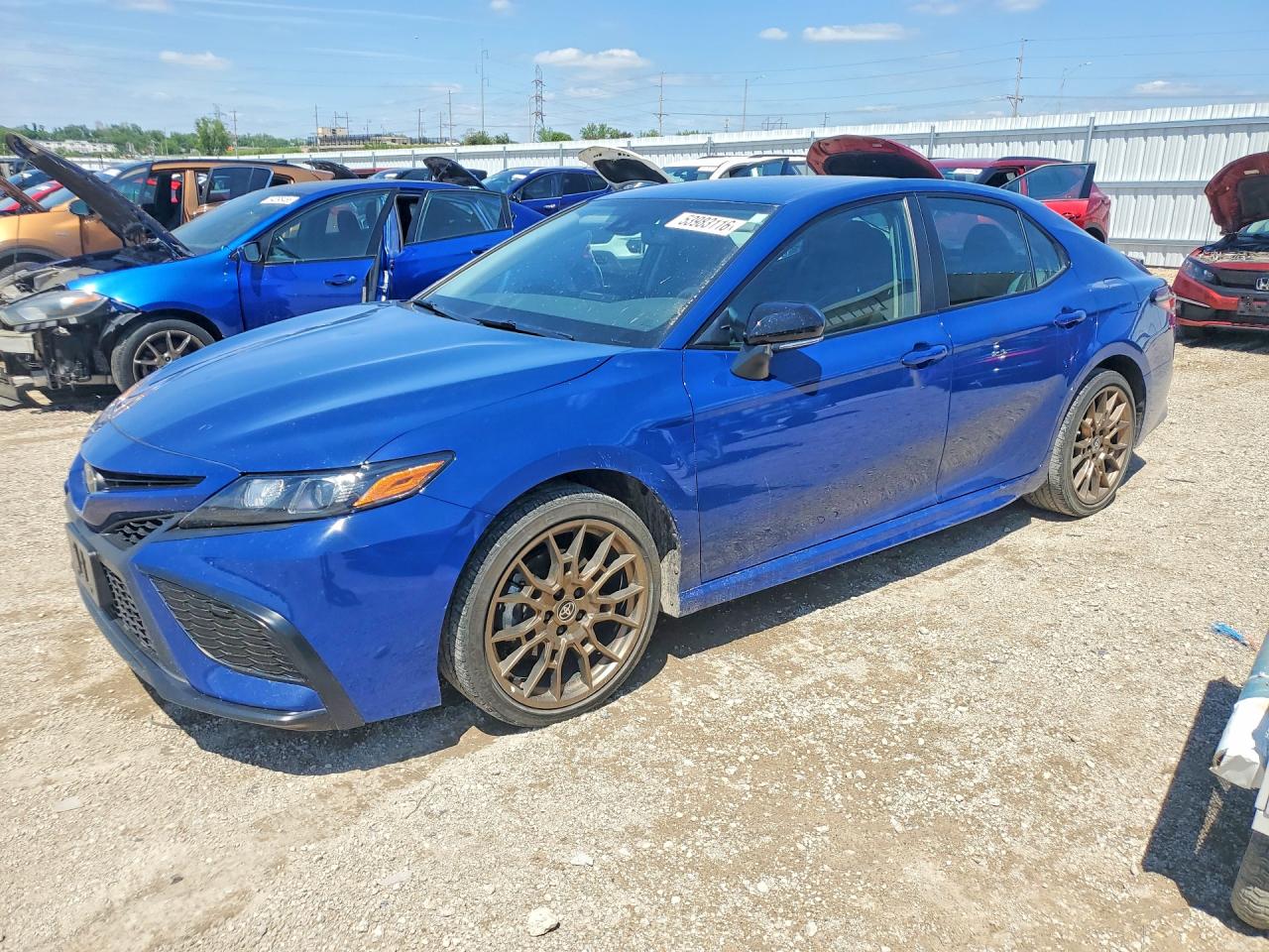 Salvage Toyota Camry Image