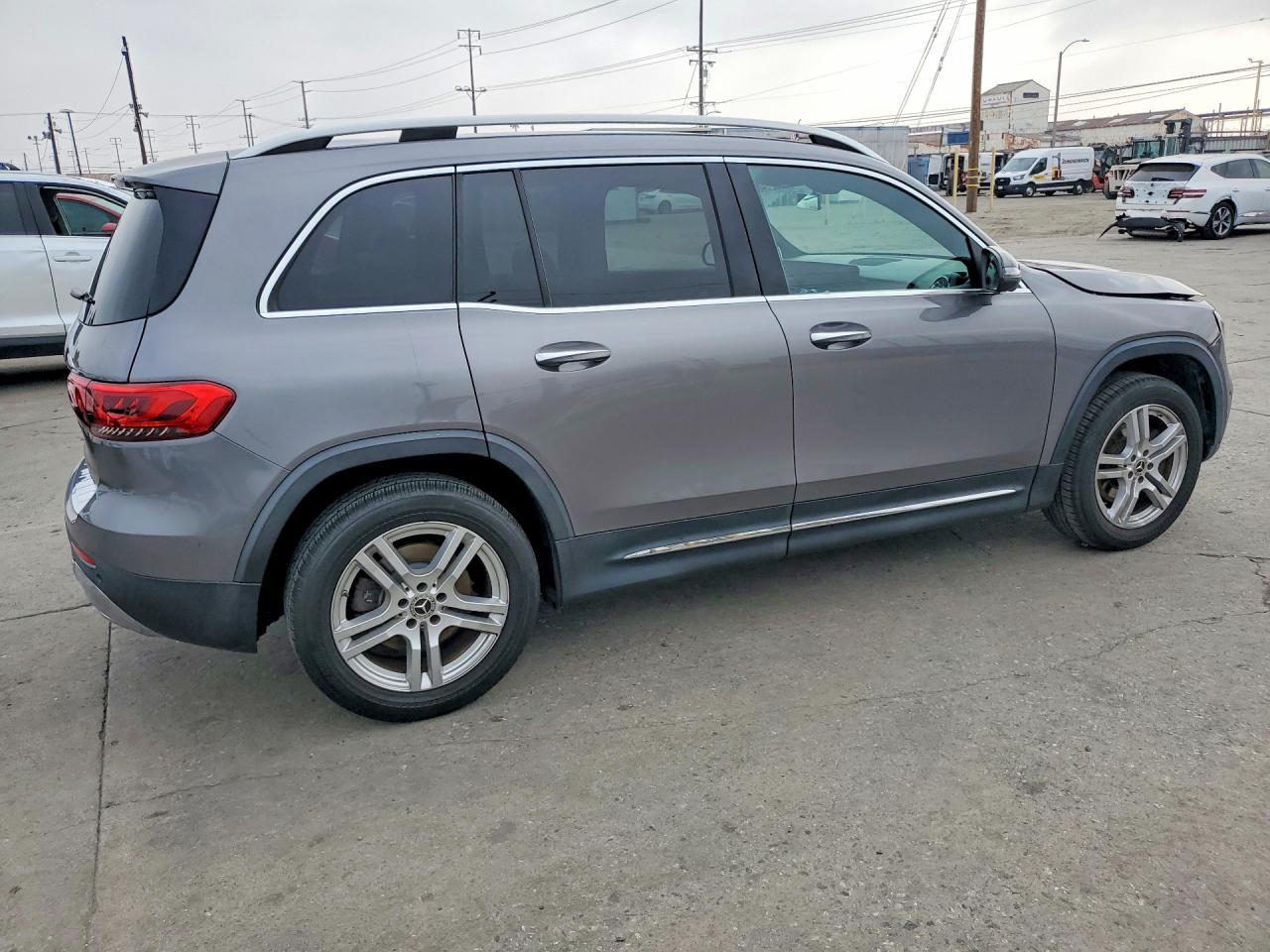 Mercedes-Benz GLB 250