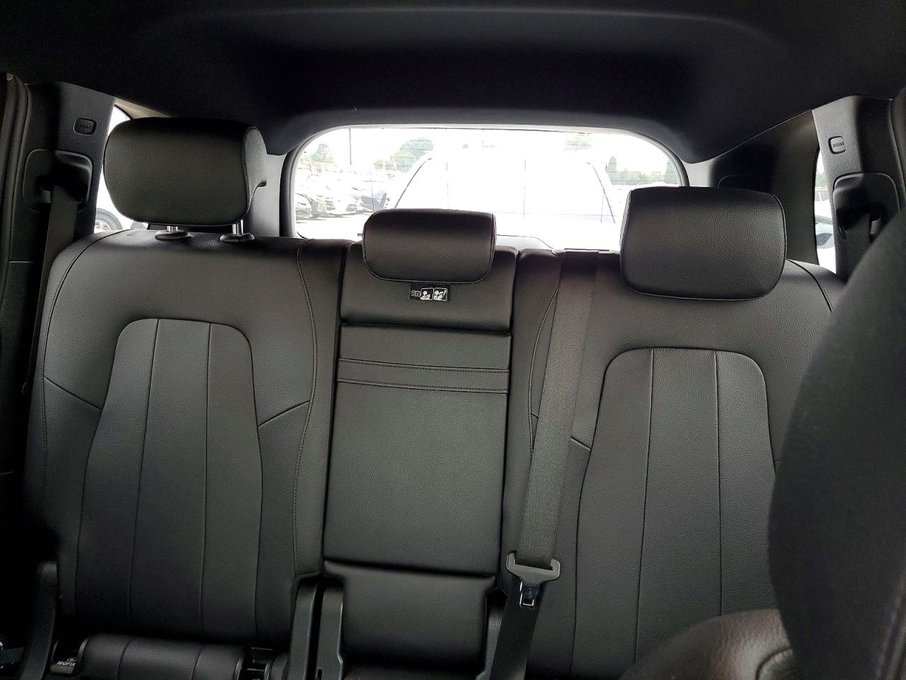 Mercedes-Benz GLB 250