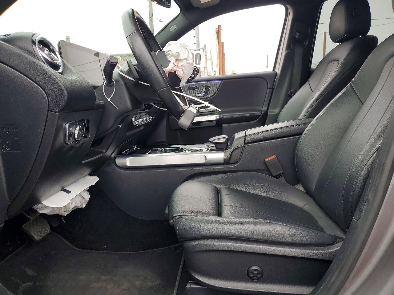 Mercedes-Benz GLB 250