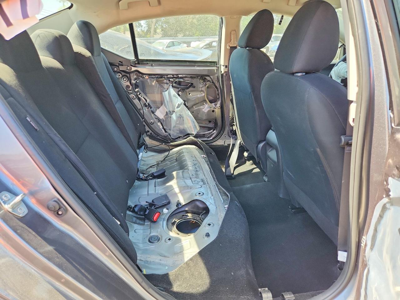 Nissan Sentra S