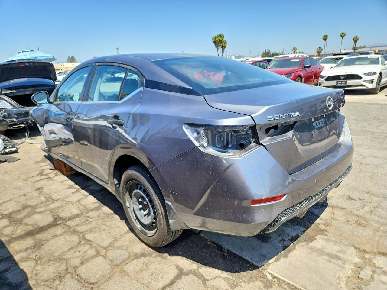 Nissan Sentra S