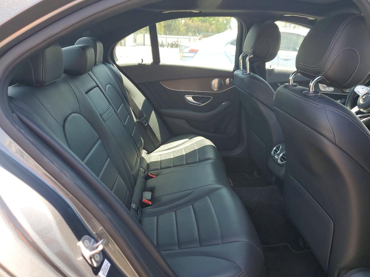 Mercedes-Benz C-Class 300
