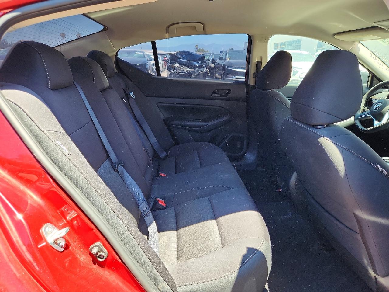 Nissan Altima Sv
