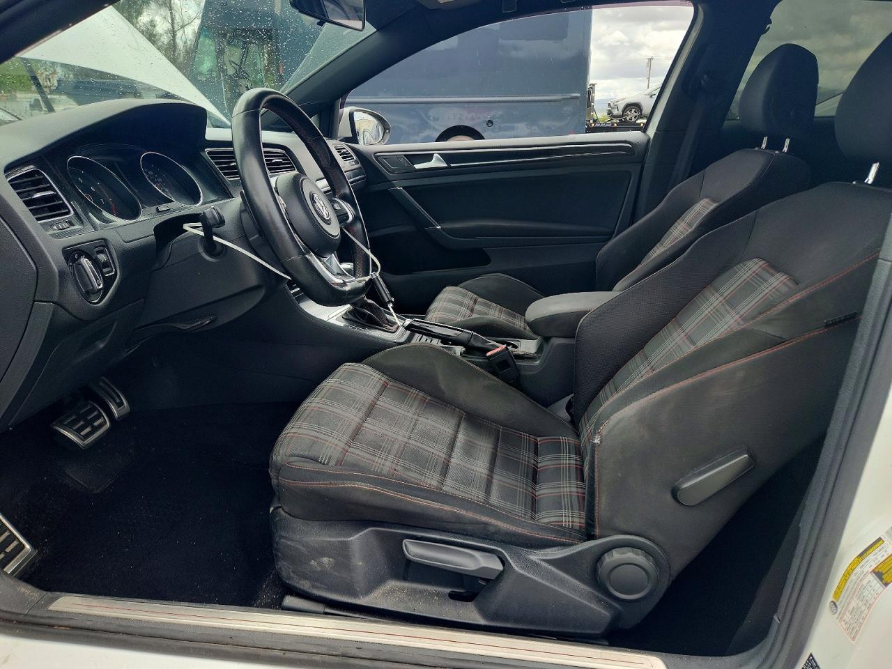 Volkswagen GTI S