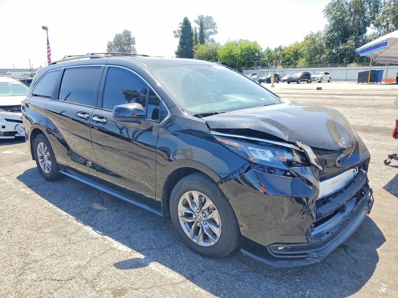 Toyota Sienna Xle 8-passenger