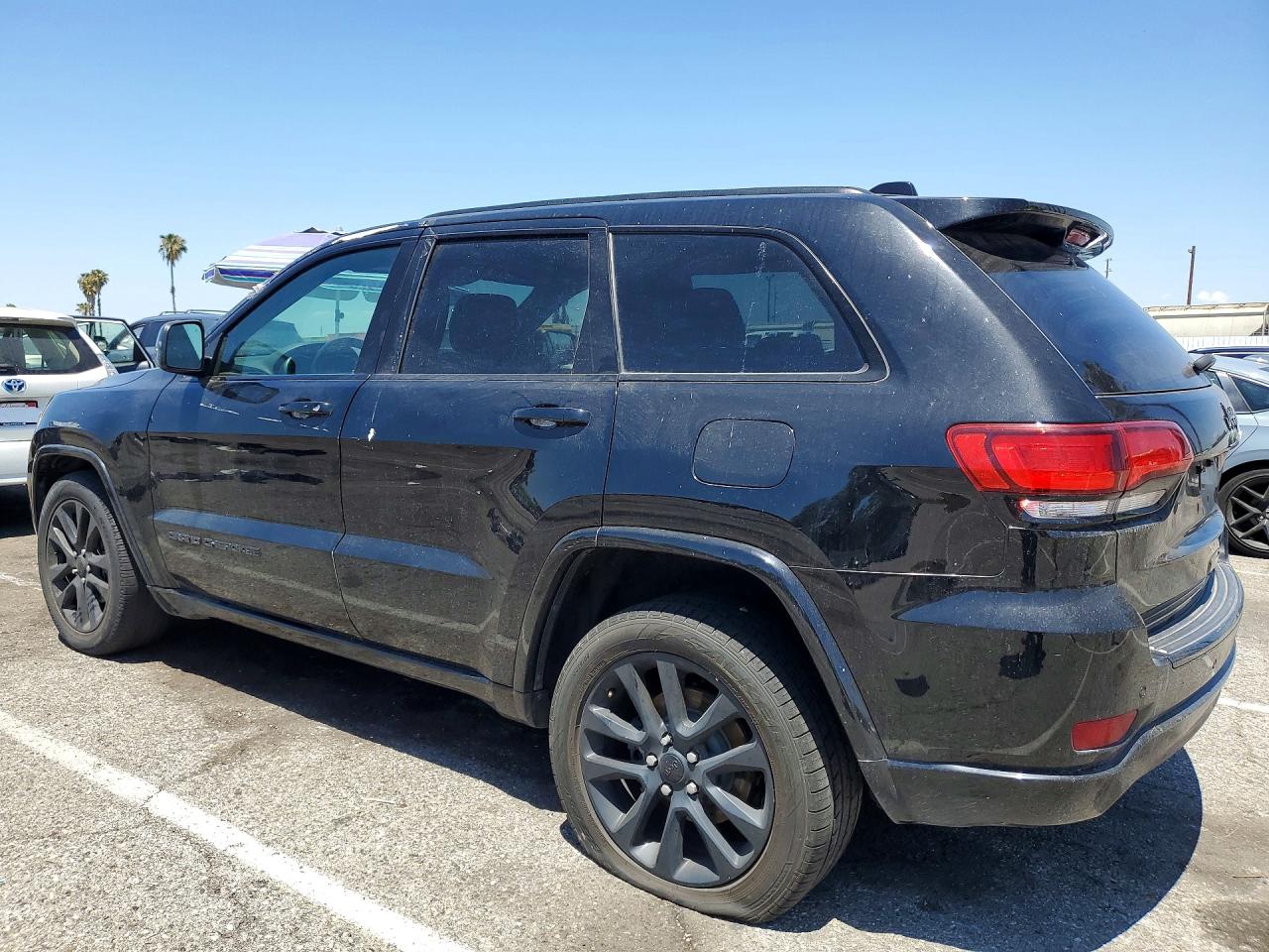 Jeep Grand Cherokee Laredo
