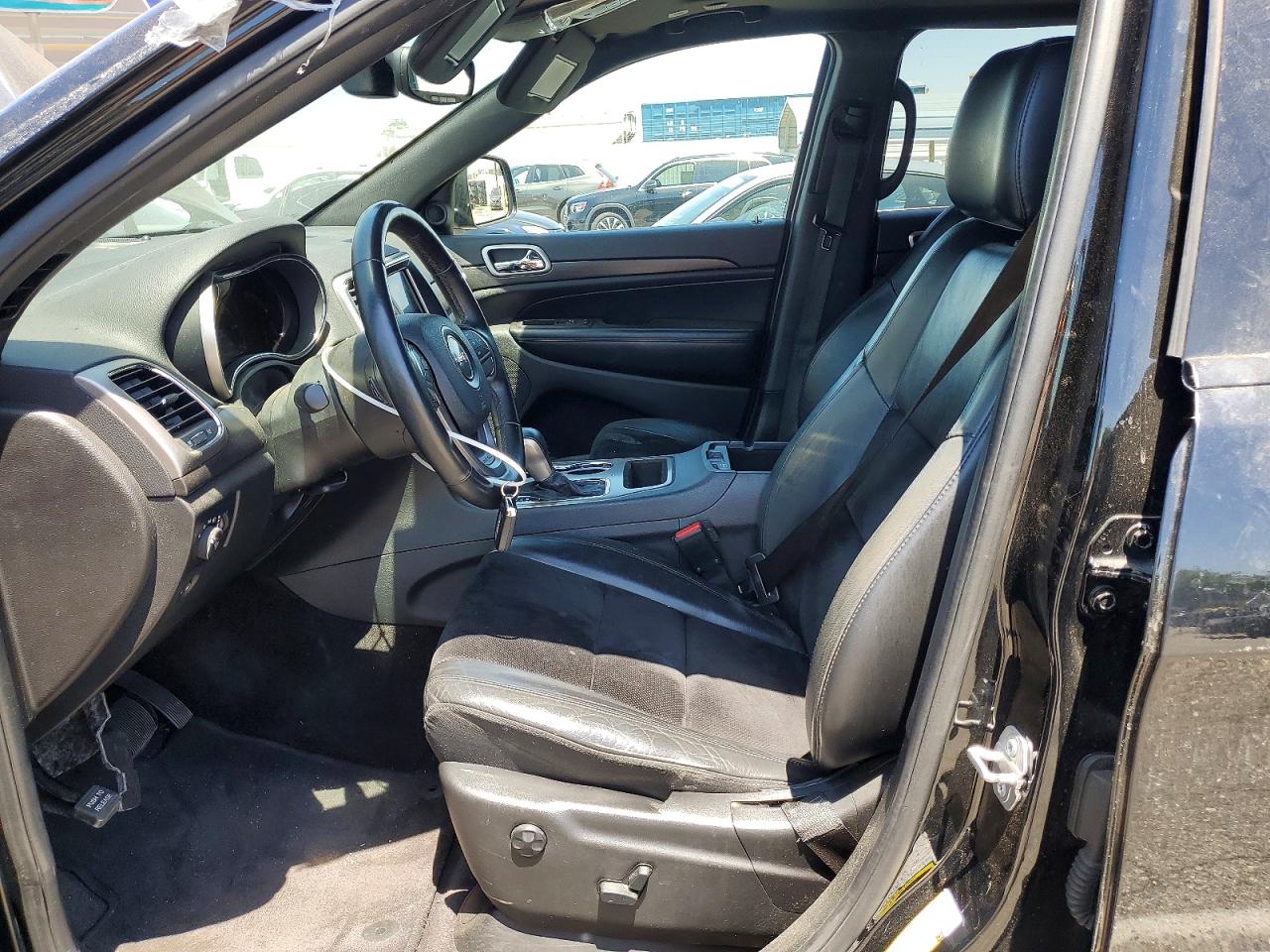 Jeep Grand Cherokee Laredo