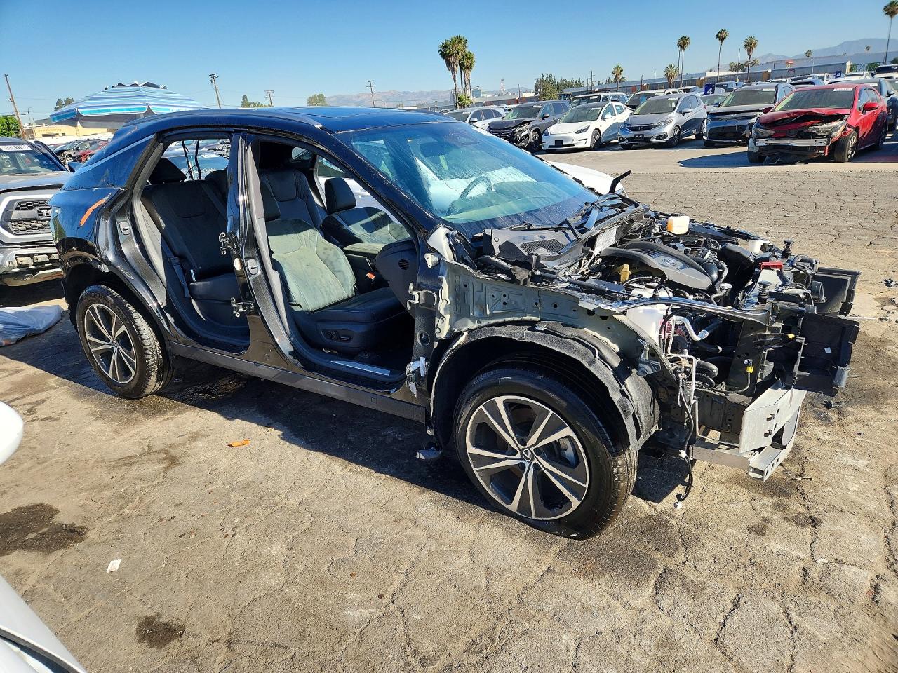 Lexus RX Base