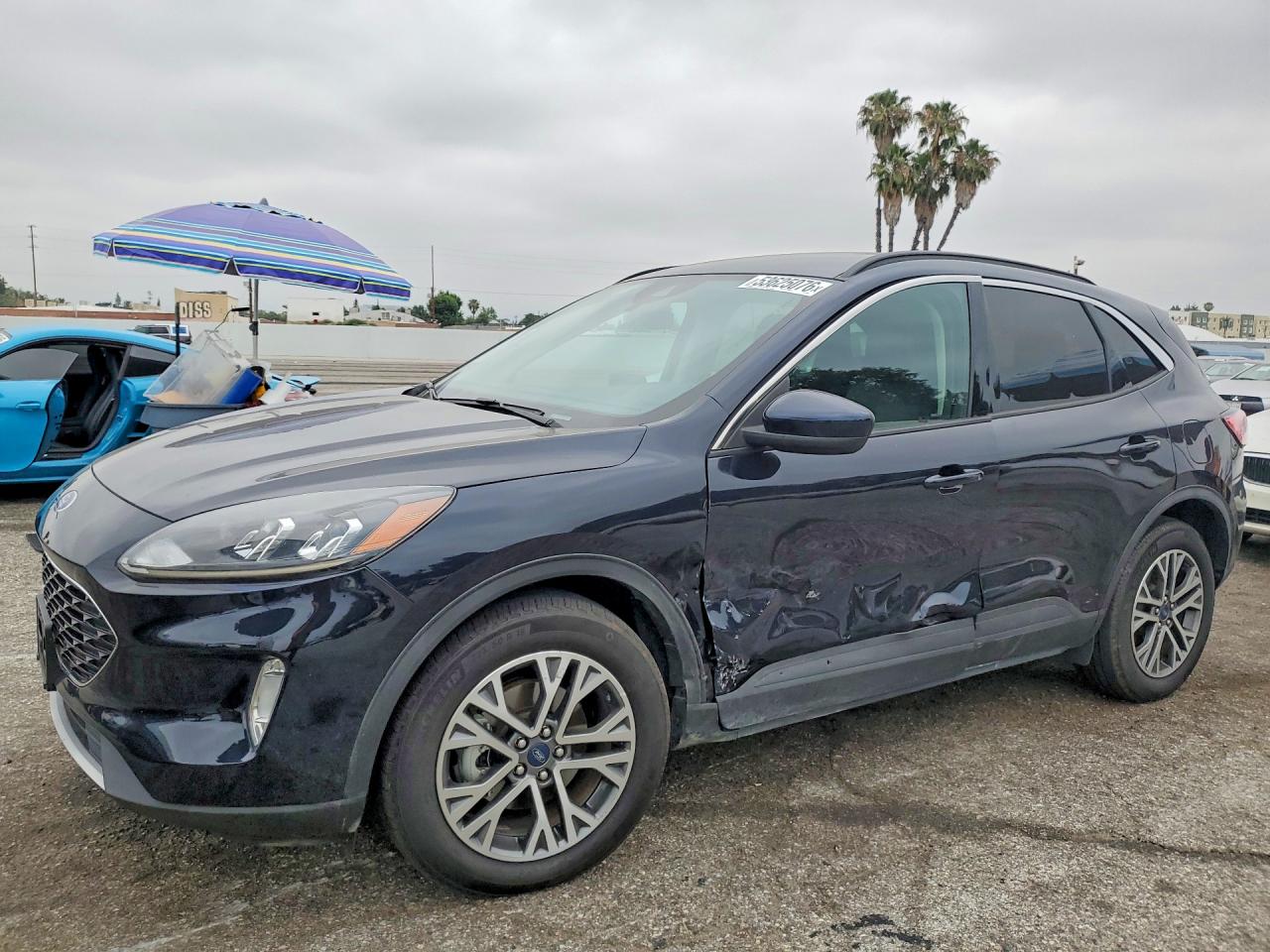 Salvage Ford Escape Image