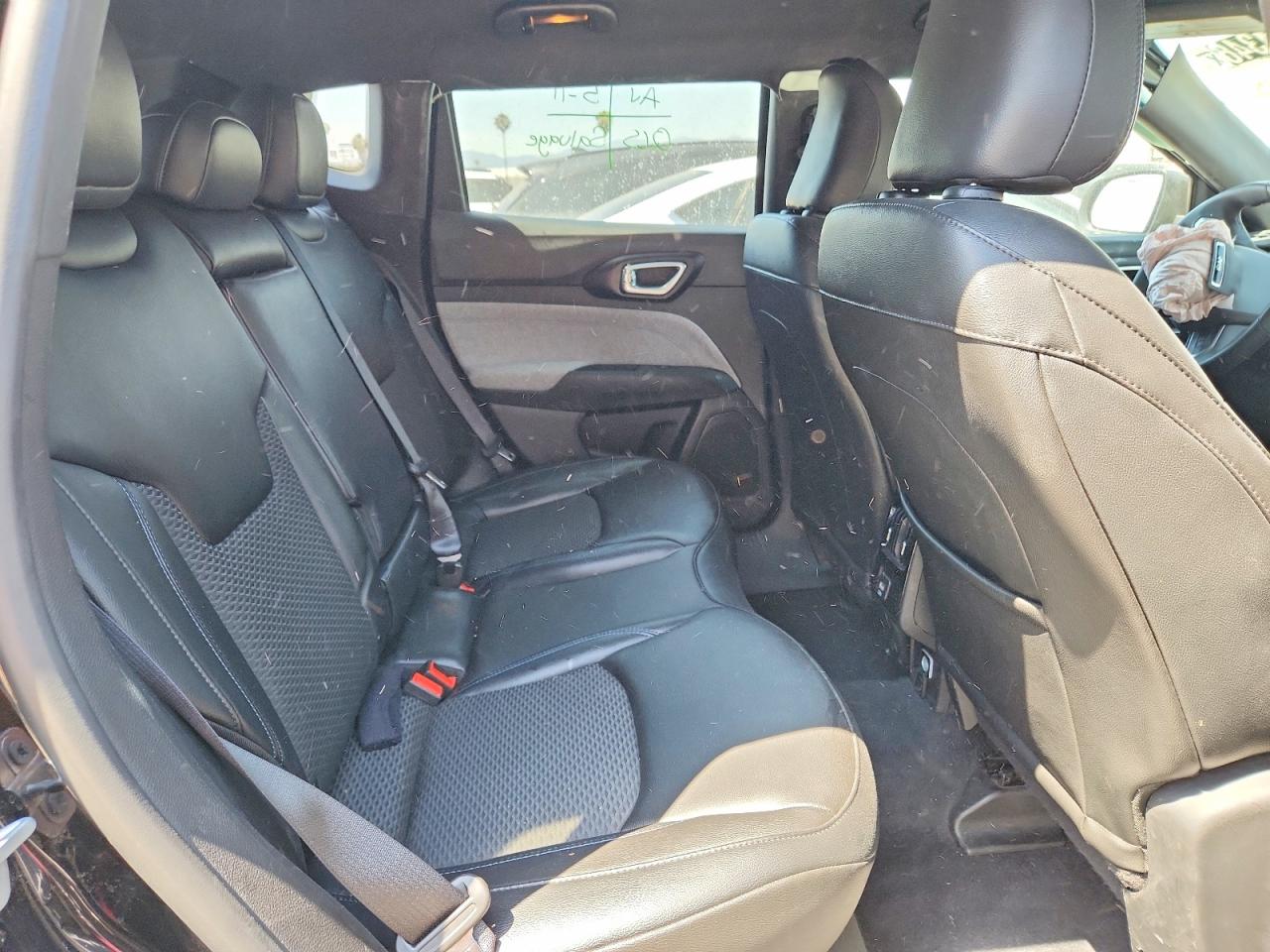 Jeep Compass Latitude