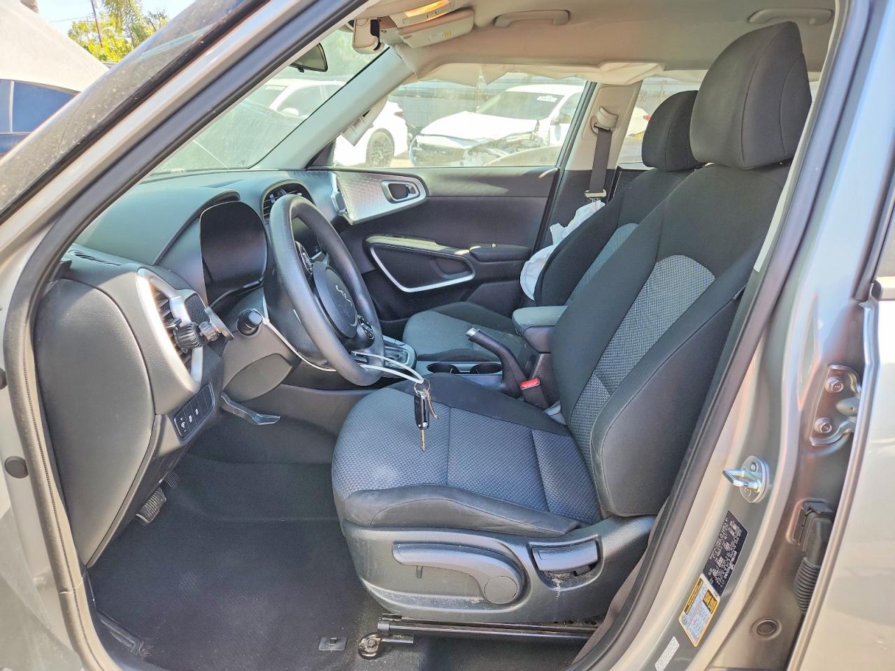 Kia Soul Lx