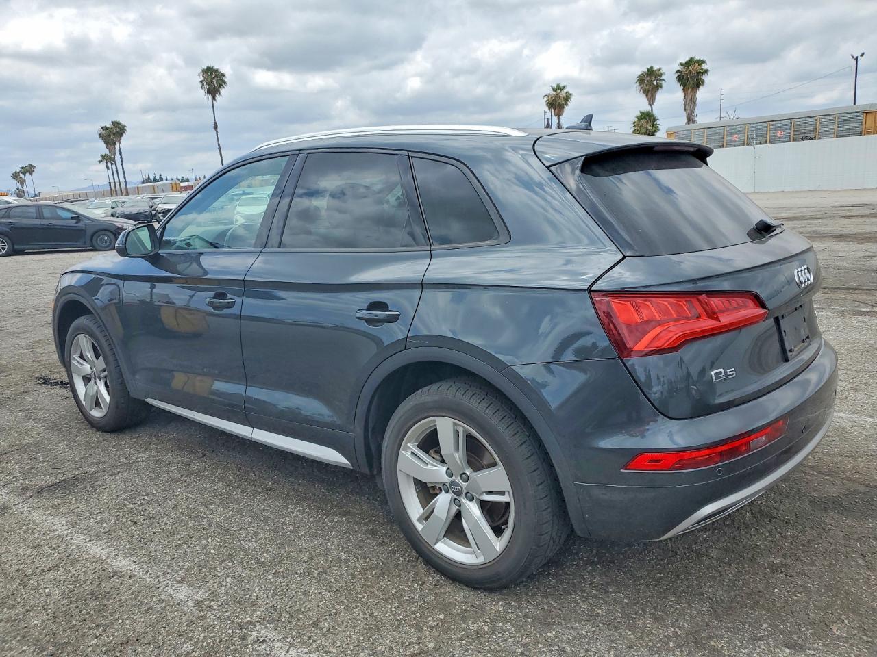 Audi Q5 Premium