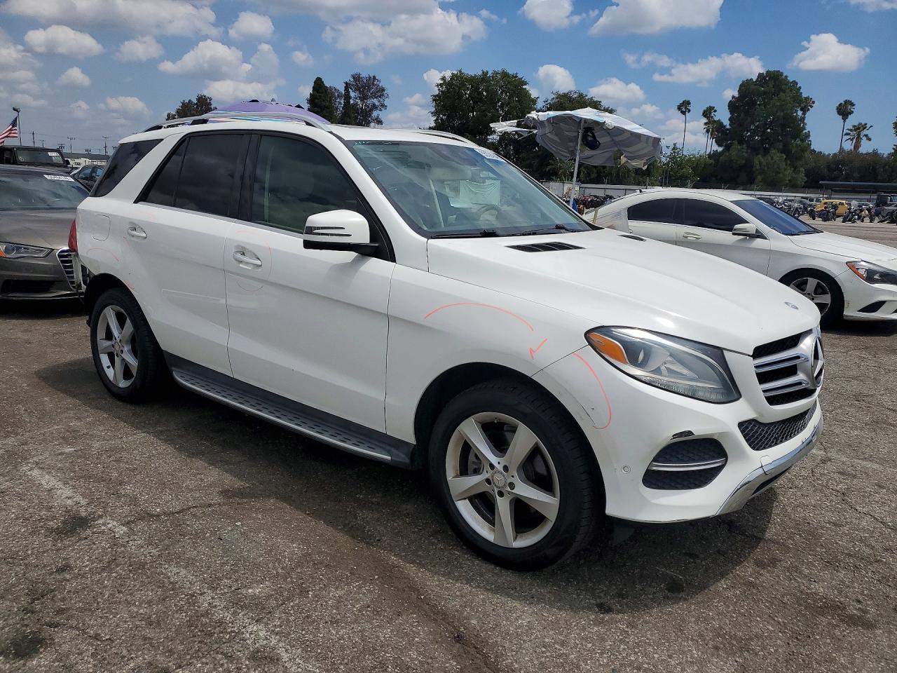 Mercedes-Benz GLE 350