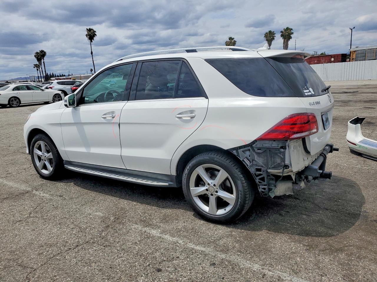 Mercedes-Benz GLE 350