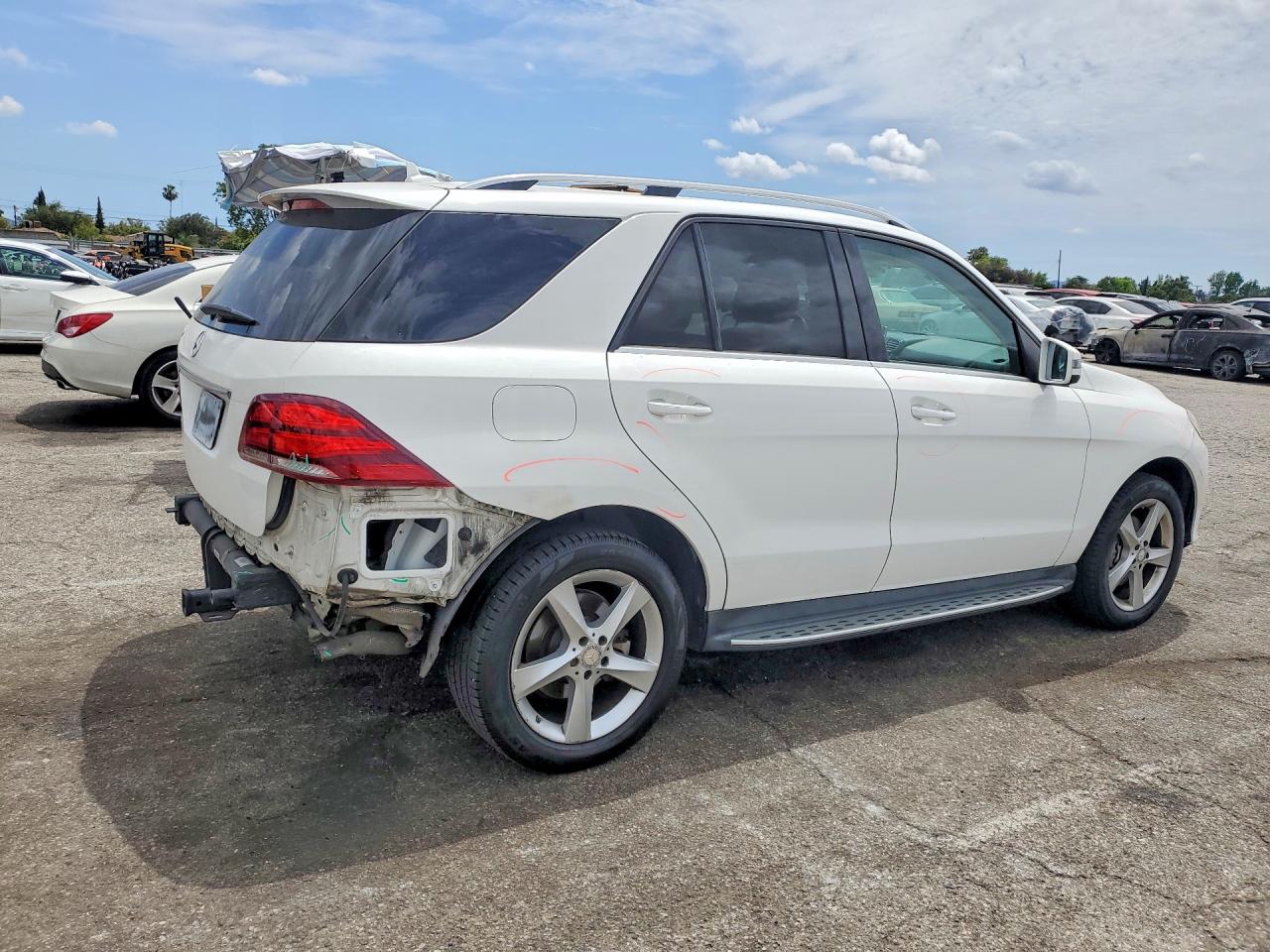 Mercedes-Benz GLE 350