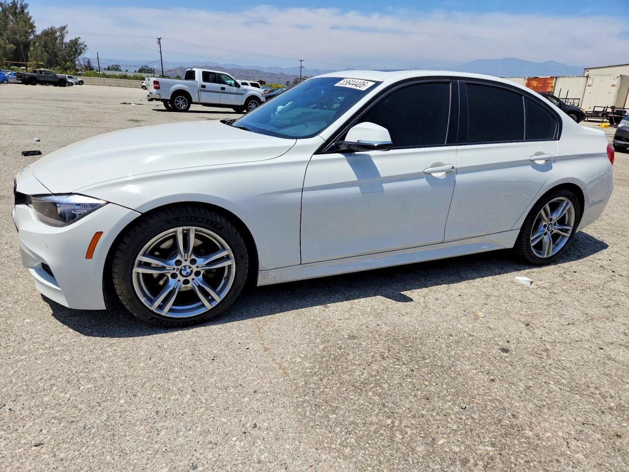 Salvage BMW 3 Series Image