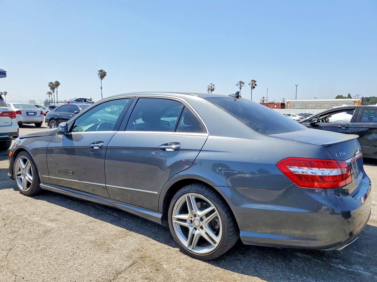 Mercedes-Benz E-Class 350