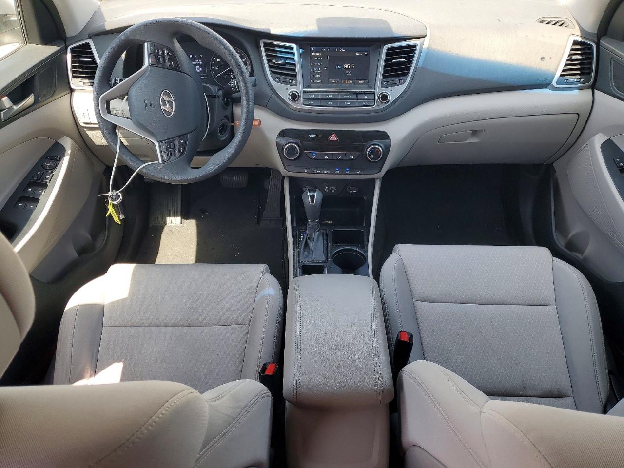 Hyundai TUCSON Sel