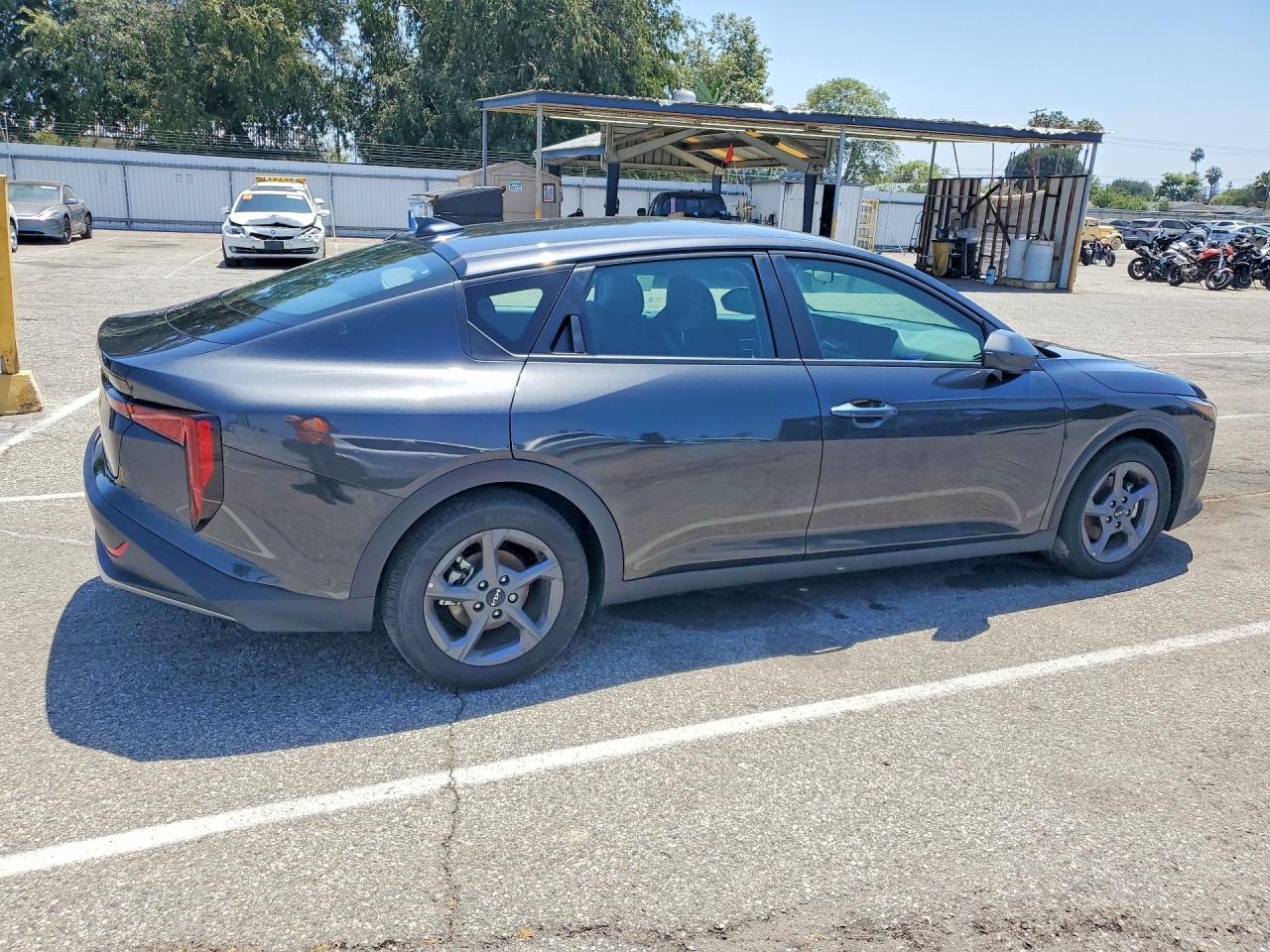 Kia K4 Lxs