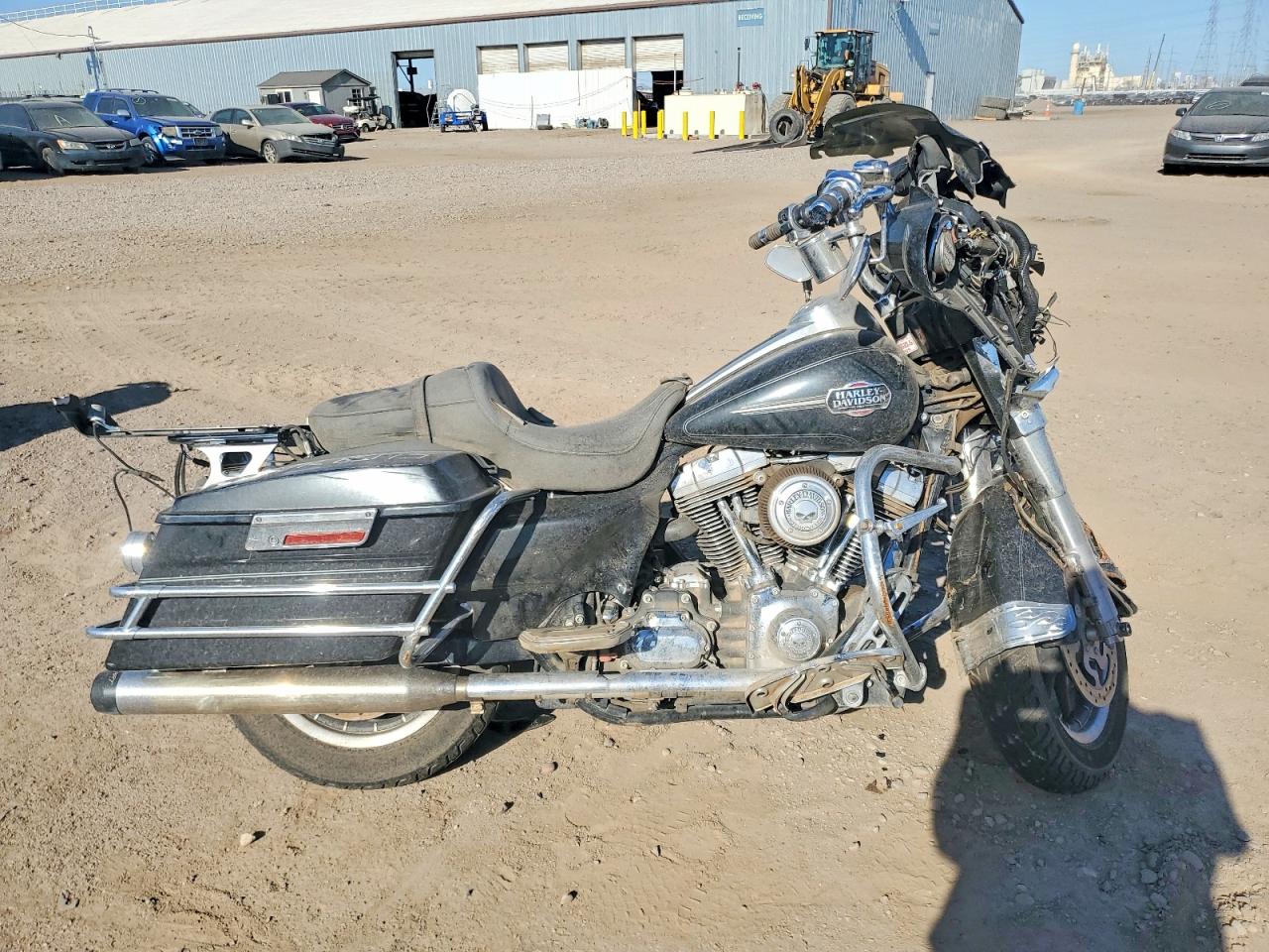 Salvage Harley-Davidson Fl Image