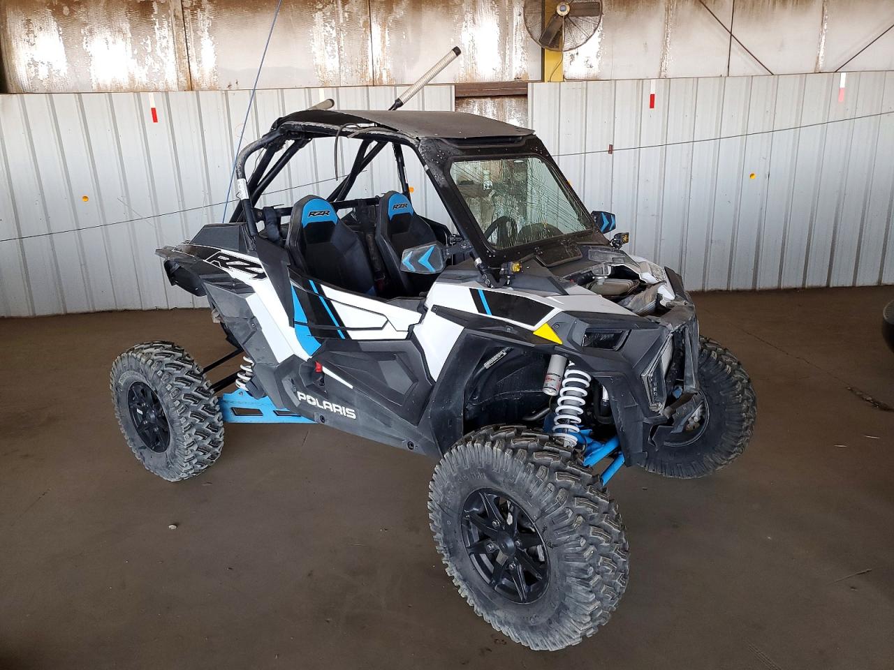 Salvage Polaris RZR Image