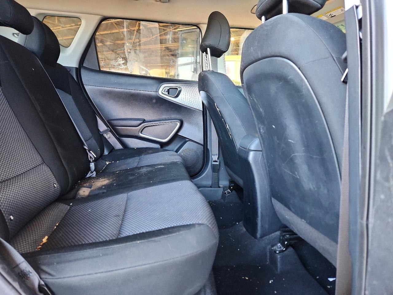 Kia Soul Lx