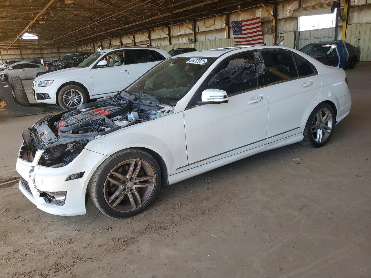 Salvage Mercedes-Benz C-Class Image
