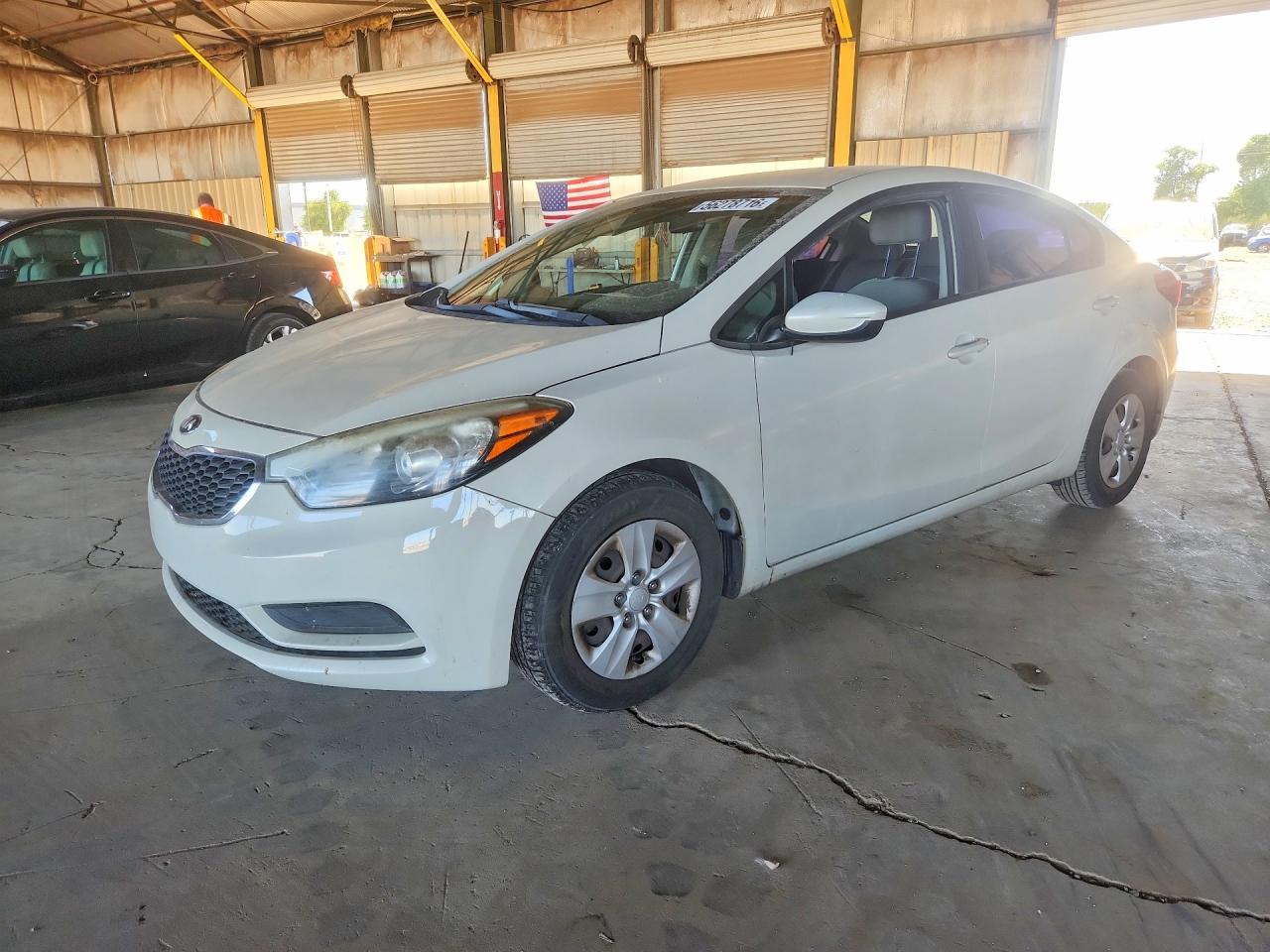Salvage Kia Forte Image