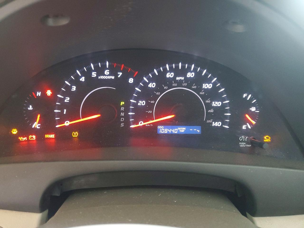 Toyota Camry Le