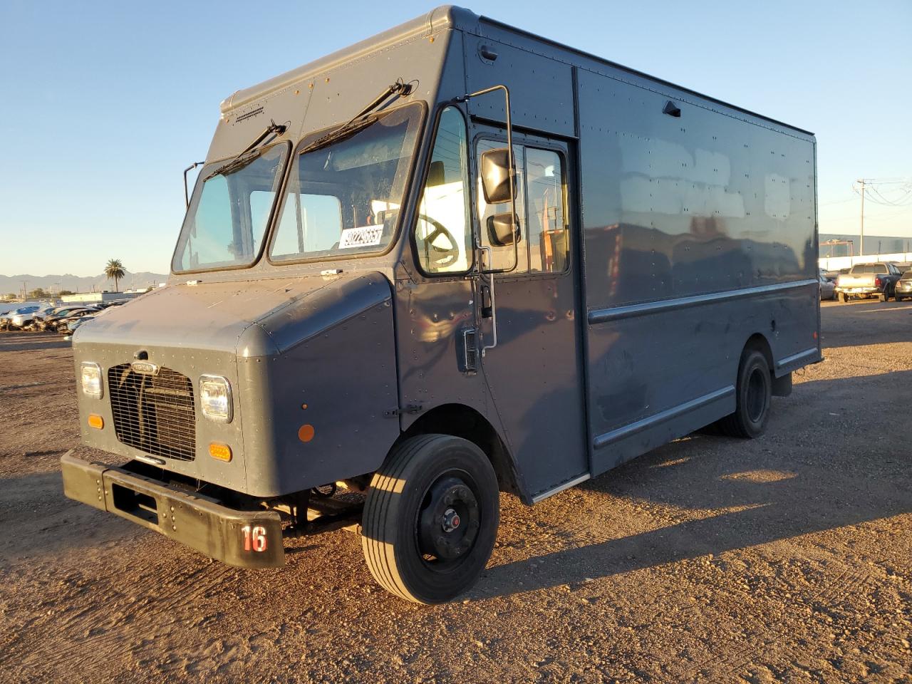 Salvage Freightliner Mt45 Image