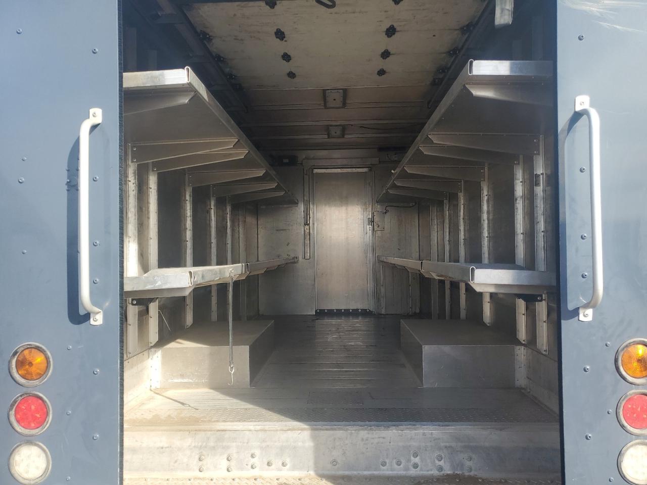 Freightliner Mt45