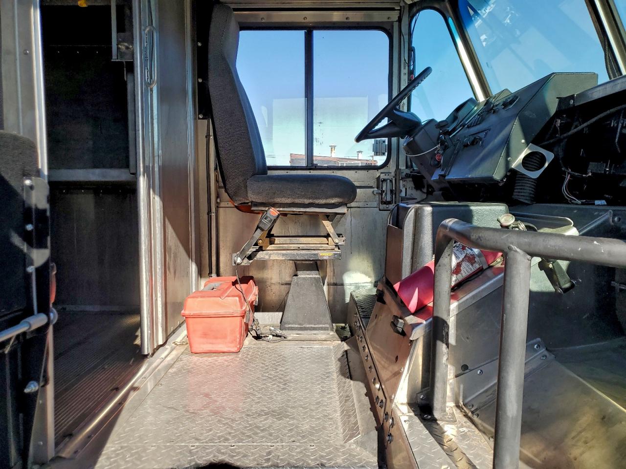 Freightliner Chassis M Line Walk-in Van