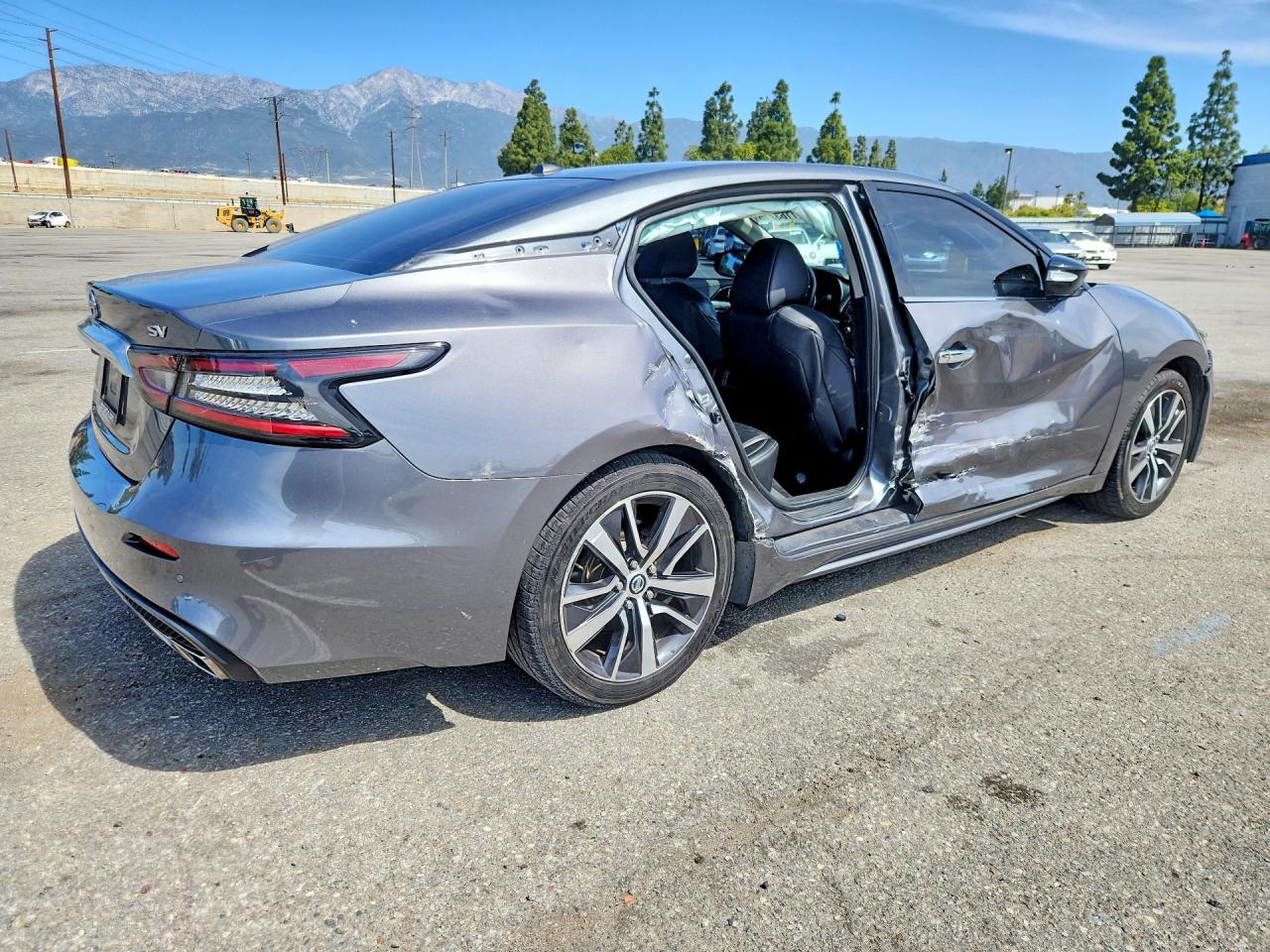 Nissan Maxima Sv