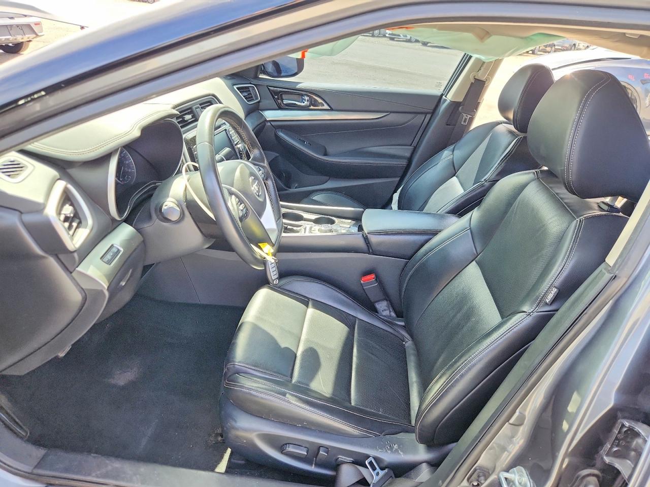 Nissan Maxima Sv