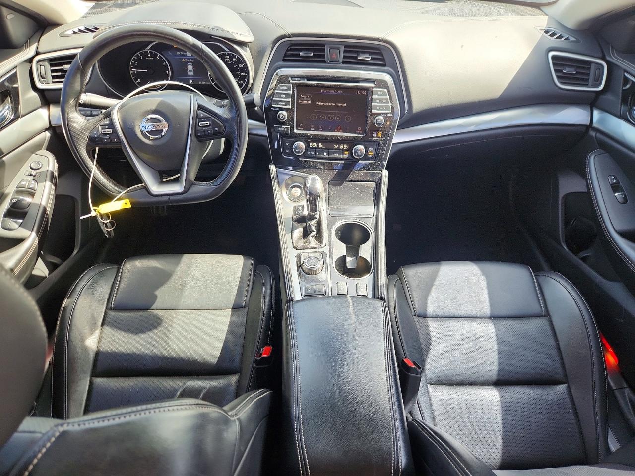 Nissan Maxima Sv