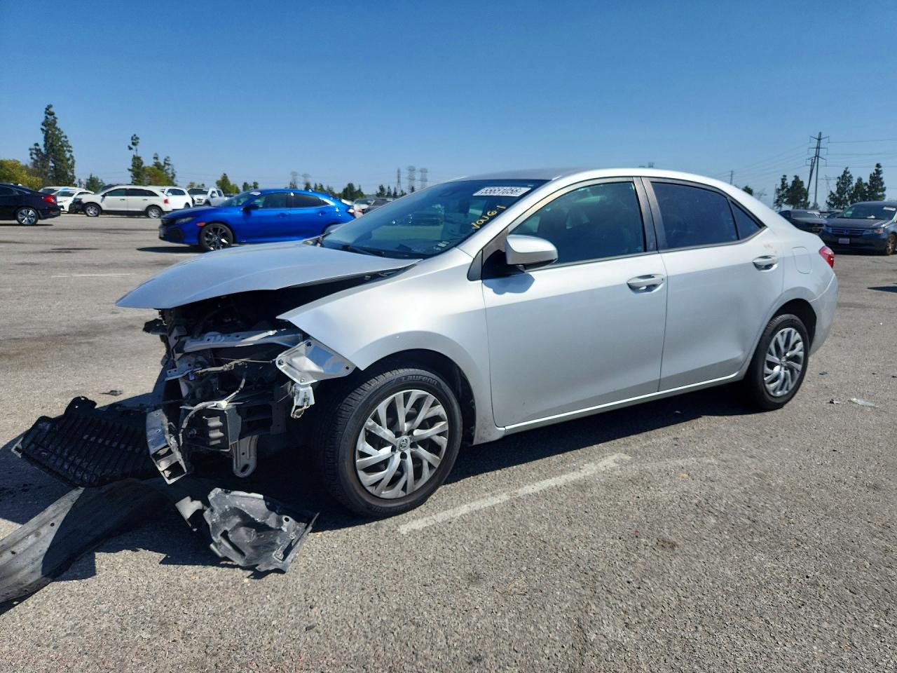 Salvage Toyota Corolla Image