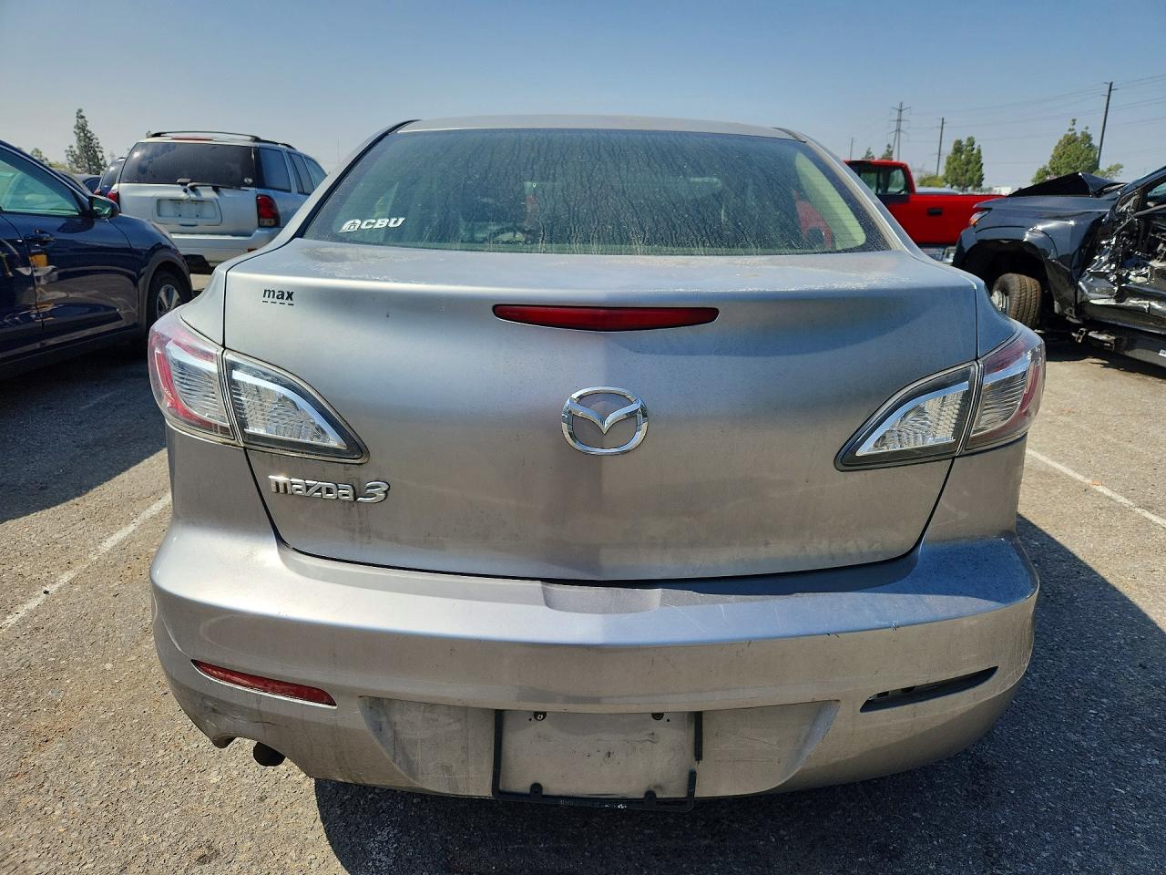 Mazda 3 I
