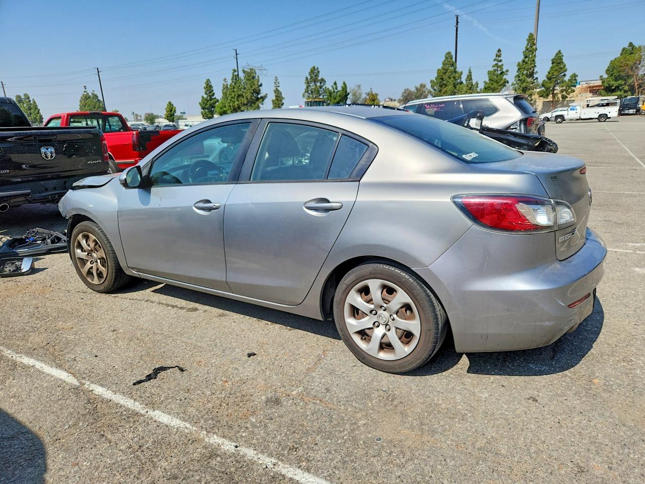 Mazda 3 I