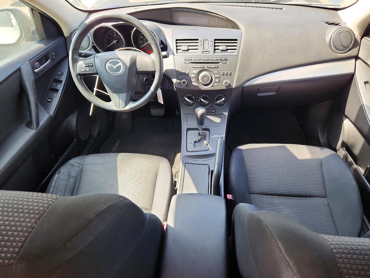 Mazda 3 I