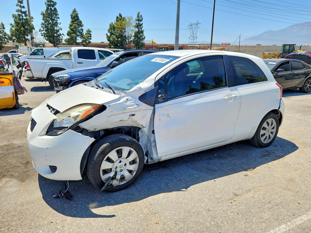 Salvage Toyota Yaris Image