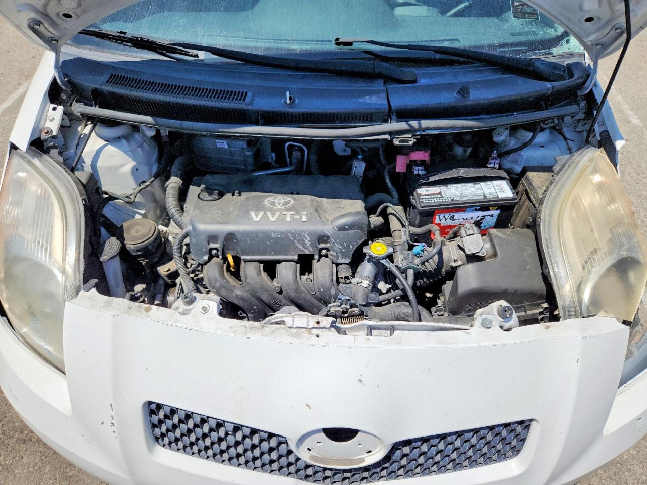 Toyota Yaris Base