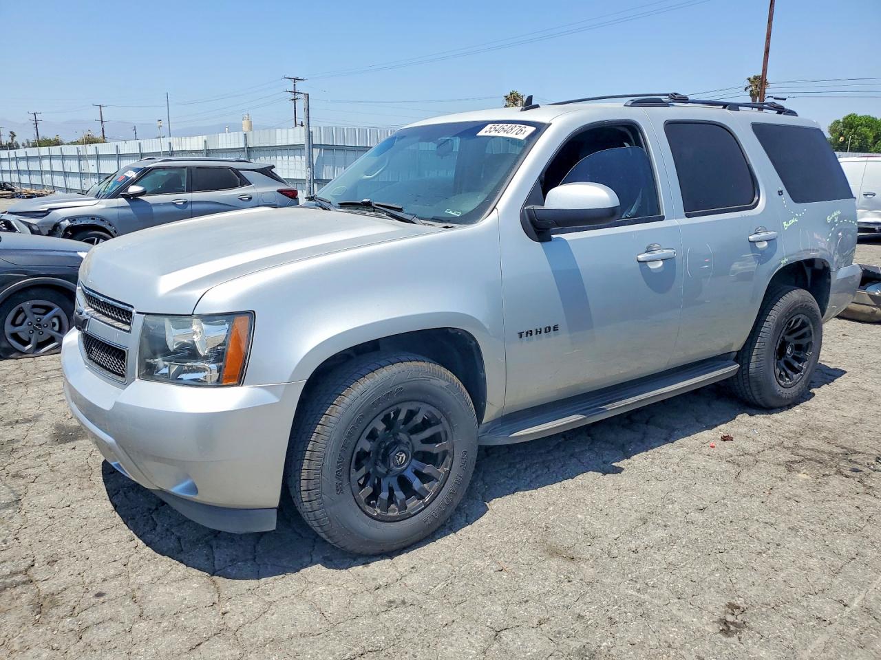 Salvage Chevrolet Tahoe Image