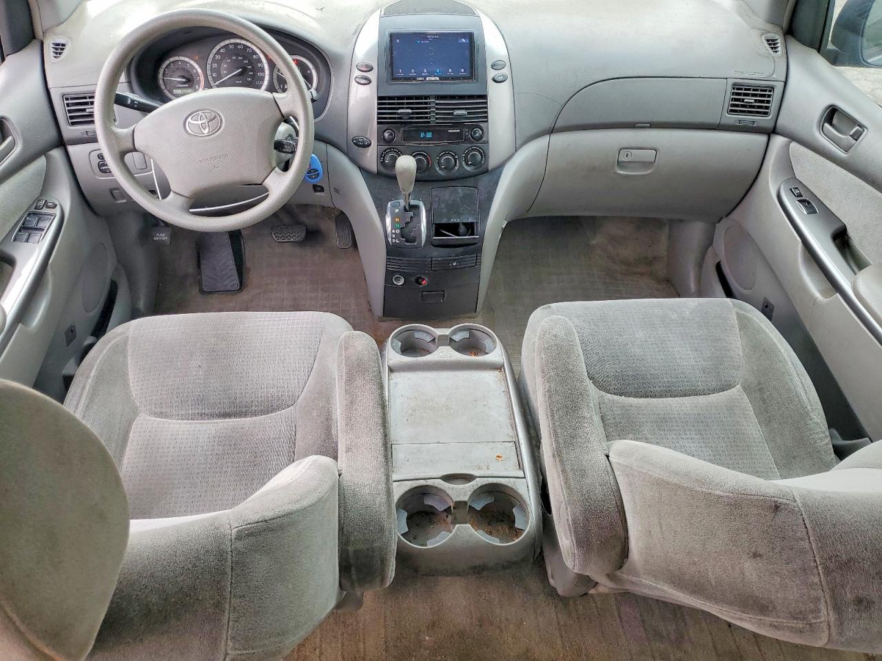 Toyota Sienna Ce 7-passenger