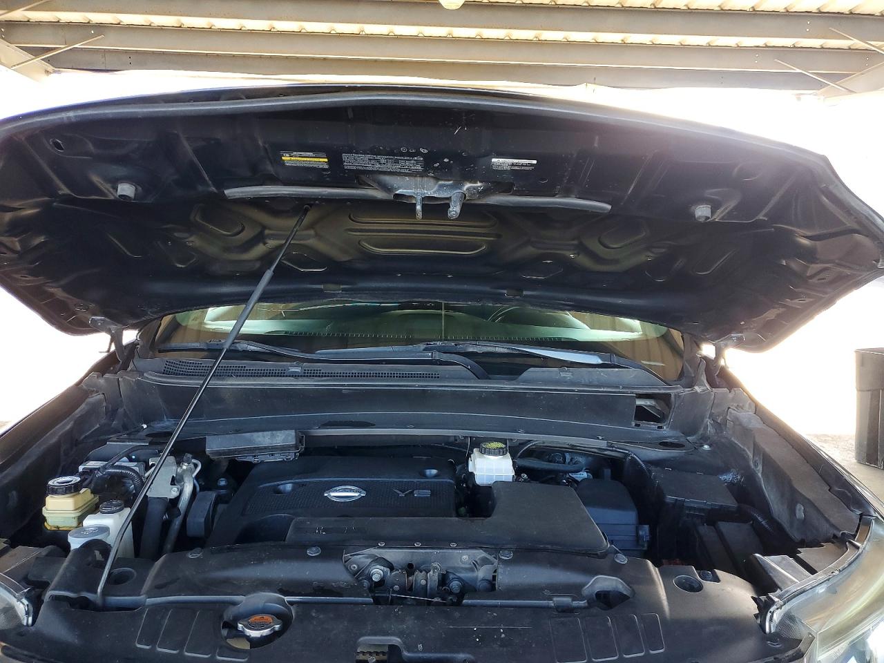 Nissan Pathfinder S