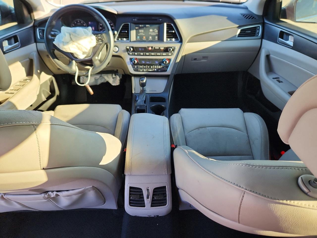 Hyundai SONATA Sport
